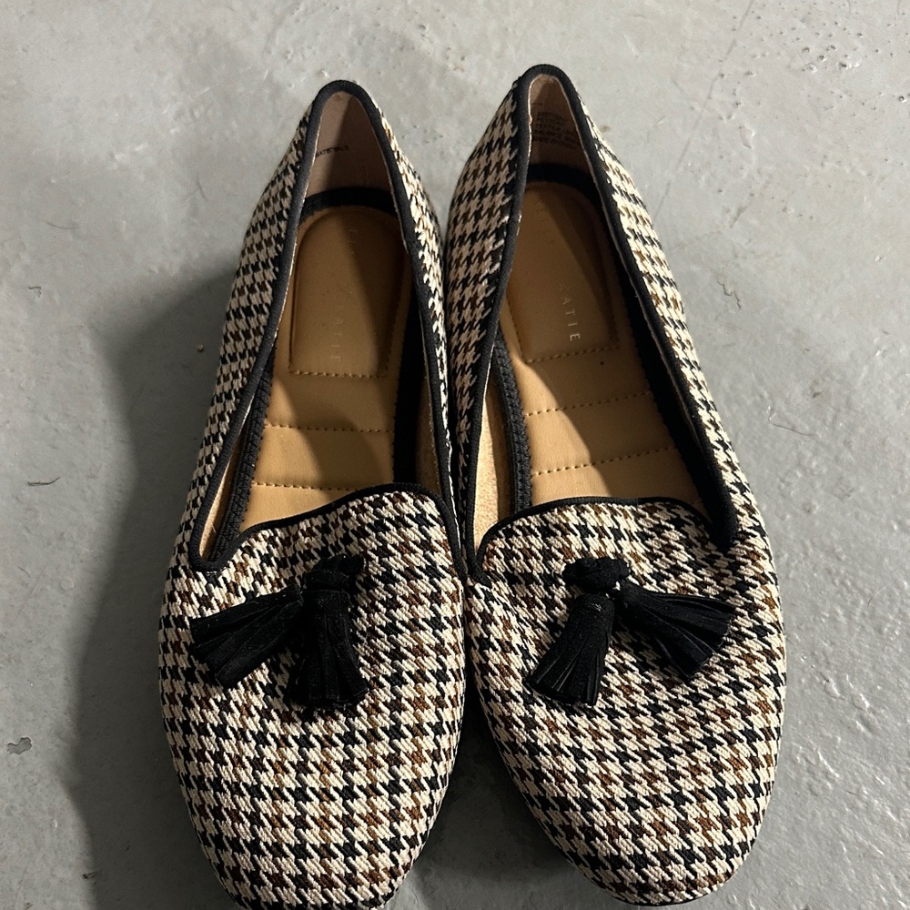 Kelly & Katie Black and White Houndstooth Loafers